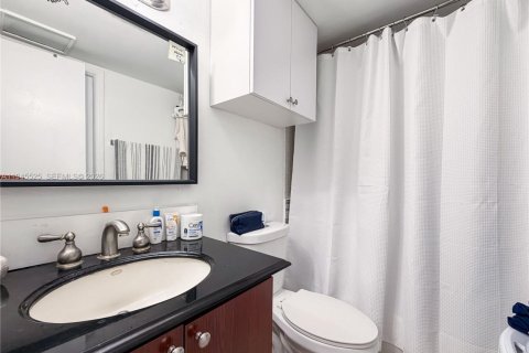 Condominio en venta en Miami, Florida, 2 dormitorios, 74.32 m2 № 2007705 - foto 14