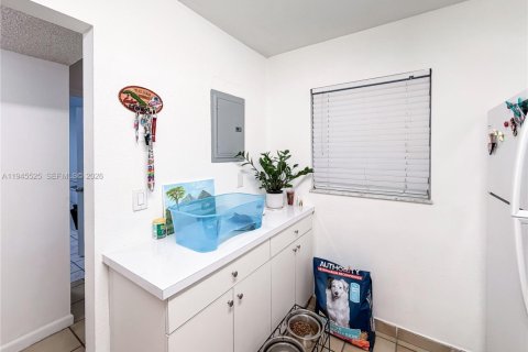 Condominio en venta en Miami, Florida, 2 dormitorios, 74.32 m2 № 2007705 - foto 8