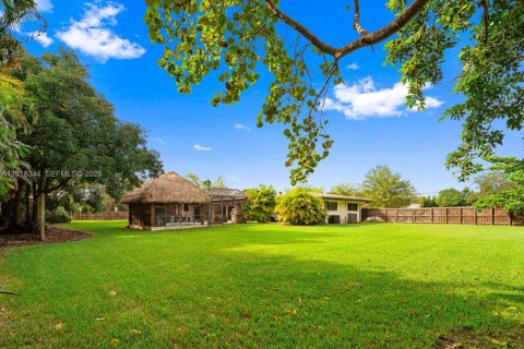 Casa en venta en Miami, Florida, 3 dormitorios, 183.02 m2 № 1983702 - foto 29