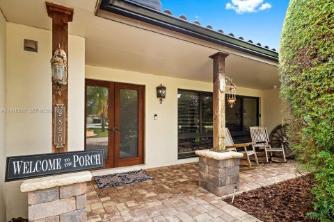 Casa en venta en Miami, Florida, 3 dormitorios, 183.02 m2 № 1983702 - foto 21