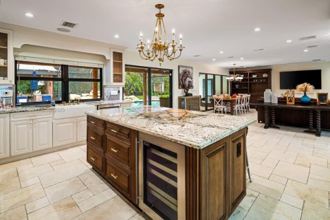 Casa en venta en Miami, Florida, 3 dormitorios, 183.02 m2 № 1983702 - foto 7