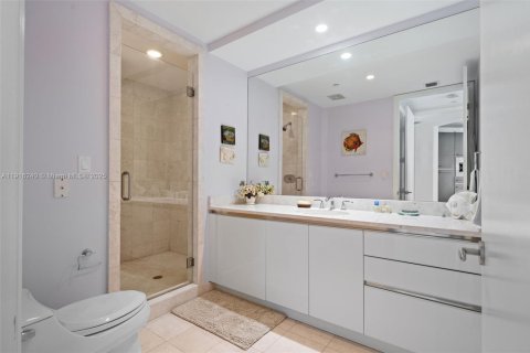 Купить кондоминиум в Санни-Айлс-Бич, Флорида 2 спальни, 208.57м2, № 2054588 - фото 15