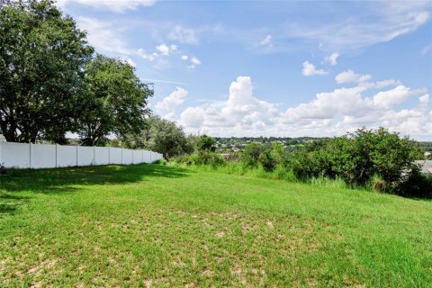 House in Clermont, Florida 3 bedrooms, 147.81 sq.m. № 2393696 - photo 22