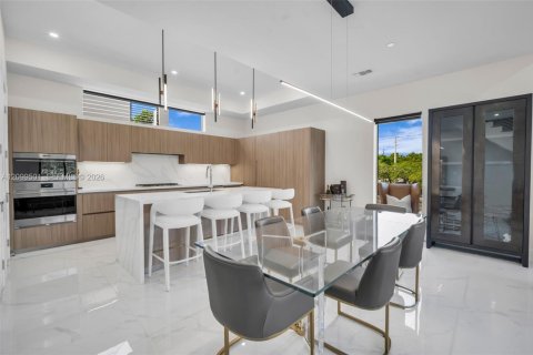Adosado en venta en Fort Lauderdale, Florida, 3 dormitorios, 191.75 m2 № 2400537 - foto 6