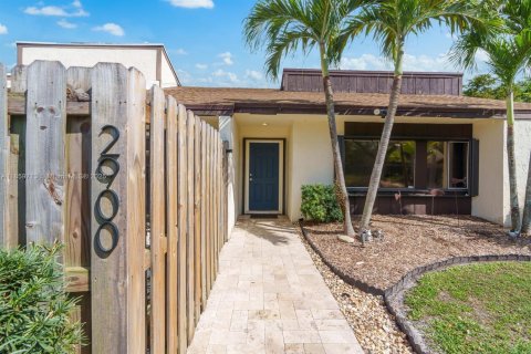 Adosado en venta en Fort Lauderdale, Florida, 3 dormitorios, 129.13 m2 № 1888247 - foto 3