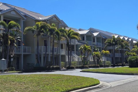 Adosado en venta en Ruskin, Florida, 2 dormitorios, 103.12 m2 № 2111291 - foto 3