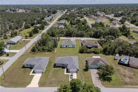 Villa ou maison à louer à Ocala, Floride: 4 chambres, 164.81 m2 № 2097759 - photo 16
