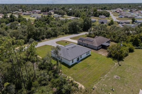 Villa ou maison à louer à Ocala, Floride: 4 chambres, 164.81 m2 № 2097759 - photo 12