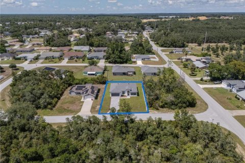 Villa ou maison à louer à Ocala, Floride: 4 chambres, 164.81 m2 № 2097759 - photo 20