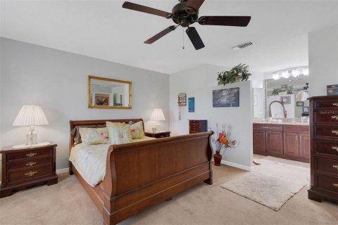 House in Sarasota, Florida 2 bedrooms, 148.74 sq.m. № 1527734 - photo 4