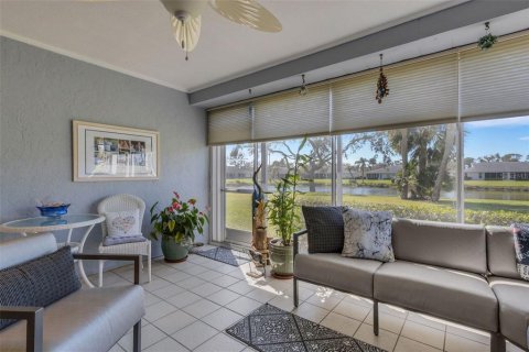 House in Sarasota, Florida 2 bedrooms, 148.74 sq.m. № 1527734 - photo 25