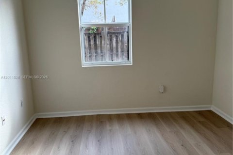 Touwnhouse à vendre à Homestead, Floride: 4 chambres, 178 m2 № 2075336 - photo 14