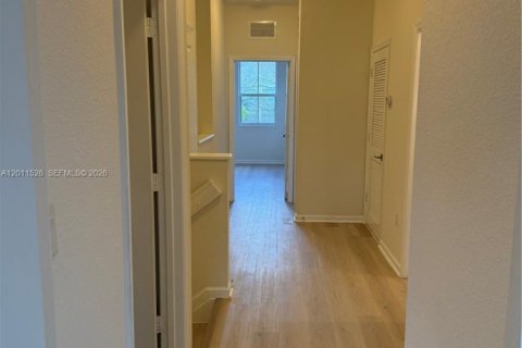 Touwnhouse à vendre à Homestead, Floride: 4 chambres, 178 m2 № 2075336 - photo 10