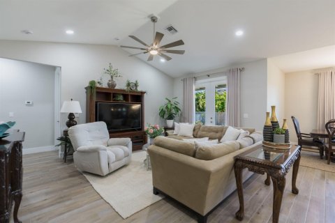 Villa ou maison à vendre à Port St. Lucie, Floride: 4 chambres, 199 m2 № 2417573 - photo 11