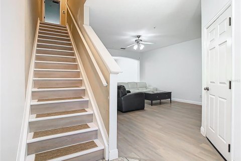 Townhouse in Apopka, Florida 3 bedrooms, 169.64 sq.m. № 1744282 - photo 6
