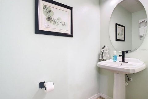 Townhouse in Apopka, Florida 3 bedrooms, 169.64 sq.m. № 1744282 - photo 28