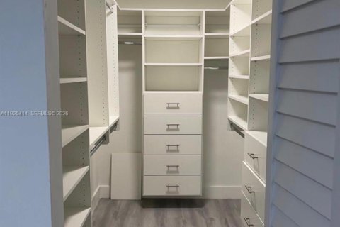 Villa ou maison à vendre à Miramar, Floride: 3 chambres, 129.6 m2 № 2000209 - photo 8