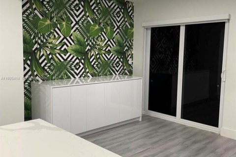 Villa ou maison à vendre à Miramar, Floride: 3 chambres, 129.6 m2 № 2000209 - photo 3