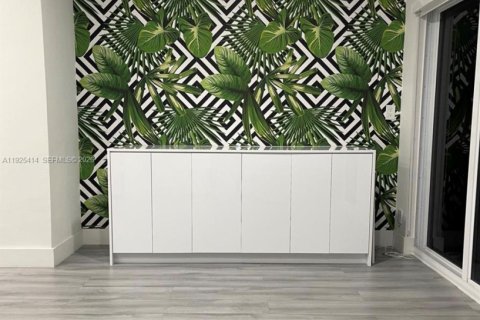 Villa ou maison à vendre à Miramar, Floride: 3 chambres, 129.6 m2 № 2000209 - photo 4