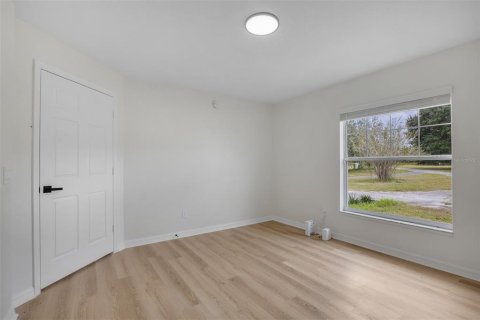 House in Clermont, Florida 3 bedrooms, 174.47 sq.m. № 2404598 - photo 19
