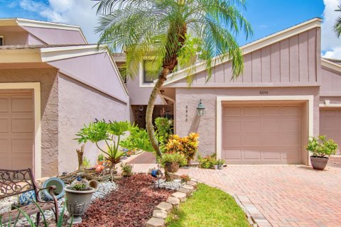 Townhouse in Boca Raton, Florida 3 bedrooms, 172.8 sq.m. № 2251543