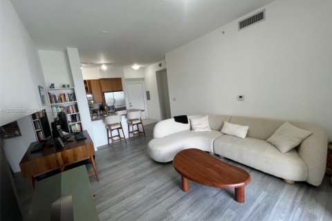Condo in Hollywood, Florida, 1 bedroom  № 2069433 - photo 4