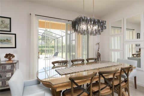 Villa ou maison à vendre à Davenport, Floride: 6 chambres, 337.14 m2 № 1907261 - photo 4