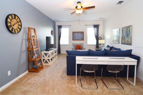 Villa ou maison à vendre à Davenport, Floride: 6 chambres, 337.14 m2 № 1907261 - photo 8