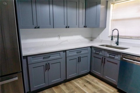 House in Lakeland, Florida 3 bedrooms, 150.69 sq.m. № 1808531 - photo 20