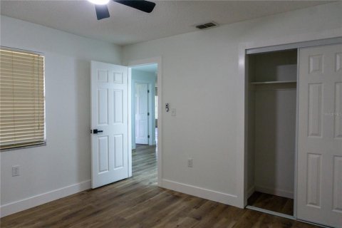 House in Lakeland, Florida 3 bedrooms, 150.69 sq.m. № 1808531 - photo 26