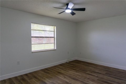 House in Lakeland, Florida 3 bedrooms, 150.69 sq.m. № 1808531 - photo 6