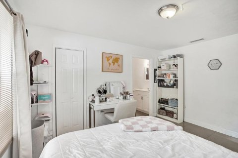 Condo in Boynton Beach, Florida, 2 bedrooms  № 2082099 - photo 29