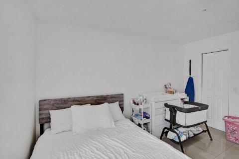 Condo in Boynton Beach, Florida, 2 bedrooms  № 2082099 - photo 22