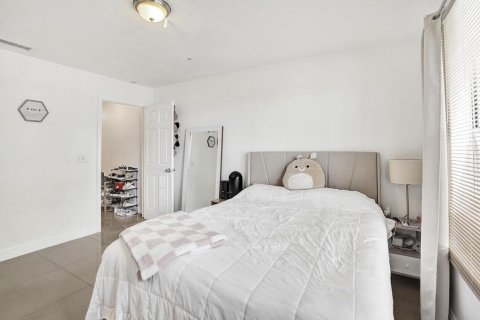Condo in Boynton Beach, Florida, 2 bedrooms  № 2082099 - photo 27