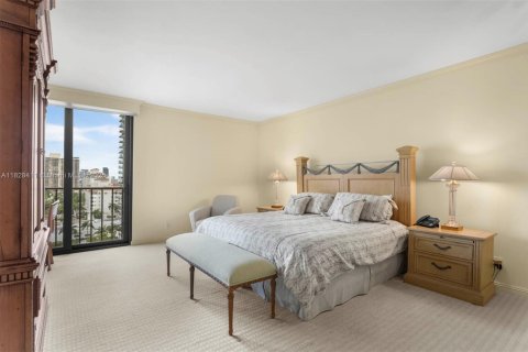 Condominio en venta en Aventura, Florida, 2 dormitorios, 169.55 m2 № 1817652 - foto 16