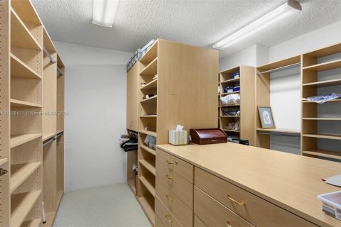 Condominio en venta en Aventura, Florida, 2 dormitorios, 169.55 m2 № 1817652 - foto 17