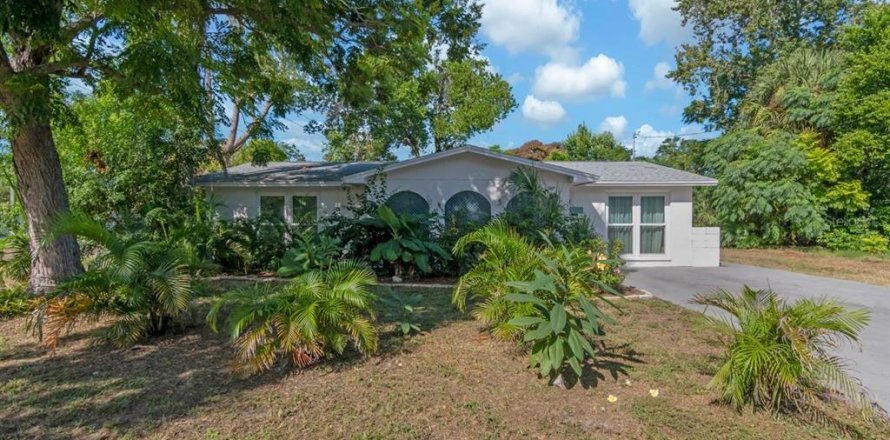 Villa ou maison à Port Richey, Floride 2 chambres, 123.75 m2 № 2398679