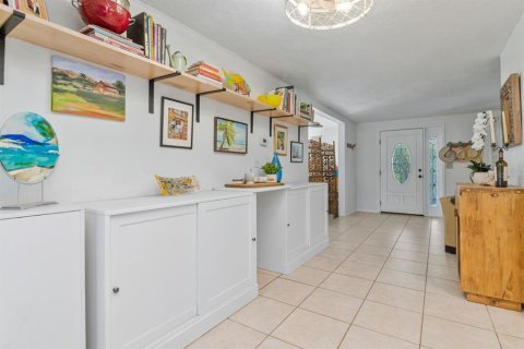 Villa ou maison à vendre à Port Richey, Floride: 2 chambres, 123.75 m2 № 2398679 - photo 19