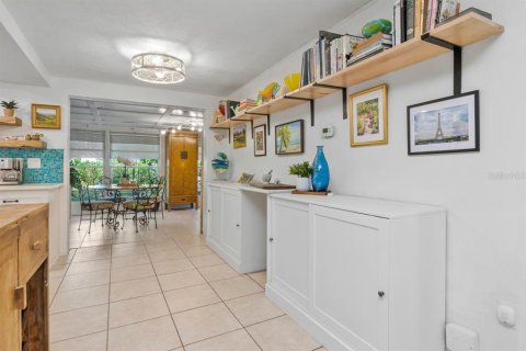 Villa ou maison à vendre à Port Richey, Floride: 2 chambres, 123.75 m2 № 2398679 - photo 18