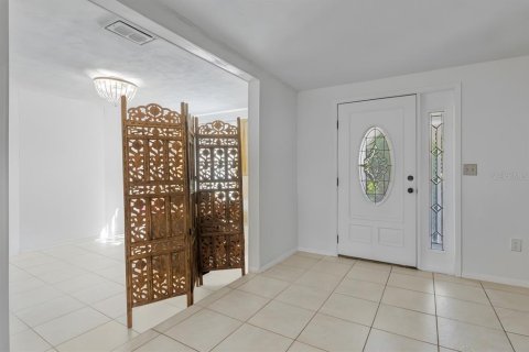 Villa ou maison à vendre à Port Richey, Floride: 2 chambres, 123.75 m2 № 2398679 - photo 11