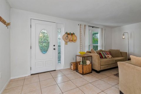 Villa ou maison à vendre à Port Richey, Floride: 2 chambres, 123.75 m2 № 2398679 - photo 4