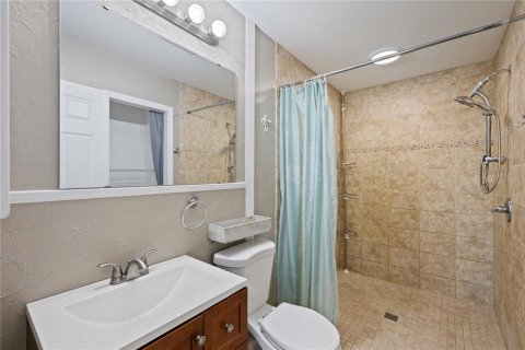 House in Port Charlotte, Florida 3 bedrooms, 115.94 sq.m. № 2209684 - photo 14