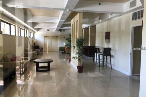 Condo in Clearwater, Florida, 1 bedroom  № 1915851 - photo 17
