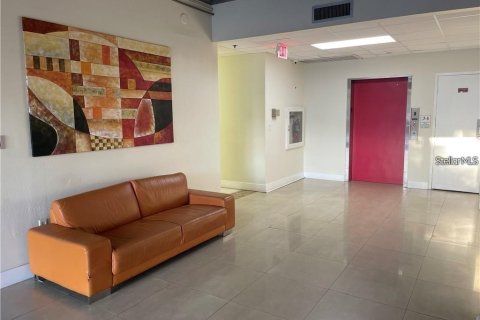 Condo in Clearwater, Florida, 1 bedroom  № 1915851 - photo 18