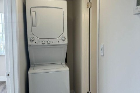 Apartamento en alquiler en West Palm Beach, Florida, 1 dormitorio, 2709.77 m2 № 2171817 - foto 5