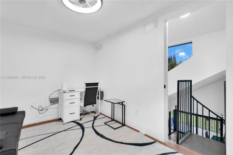 Снять в аренду кондоминиум в Майами, Флорида 2 спальни, 89.37м2, № 1985853 - фото 30