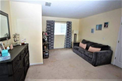House in Winter Garden, Florida 5 bedrooms, 361.11 sq.m. № 575926 - photo 22