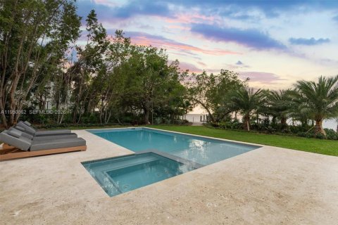 Casa en venta en Islamorada, Village of Islands, Florida, 7 dormitorios № 2006856 - foto 12