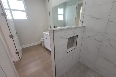 House in North Port, Florida 3 bedrooms, 138.98 sq.m. № 1881121 - photo 15