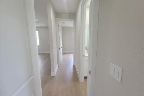 House in North Port, Florida 3 bedrooms, 138.98 sq.m. № 1881121 - photo 26